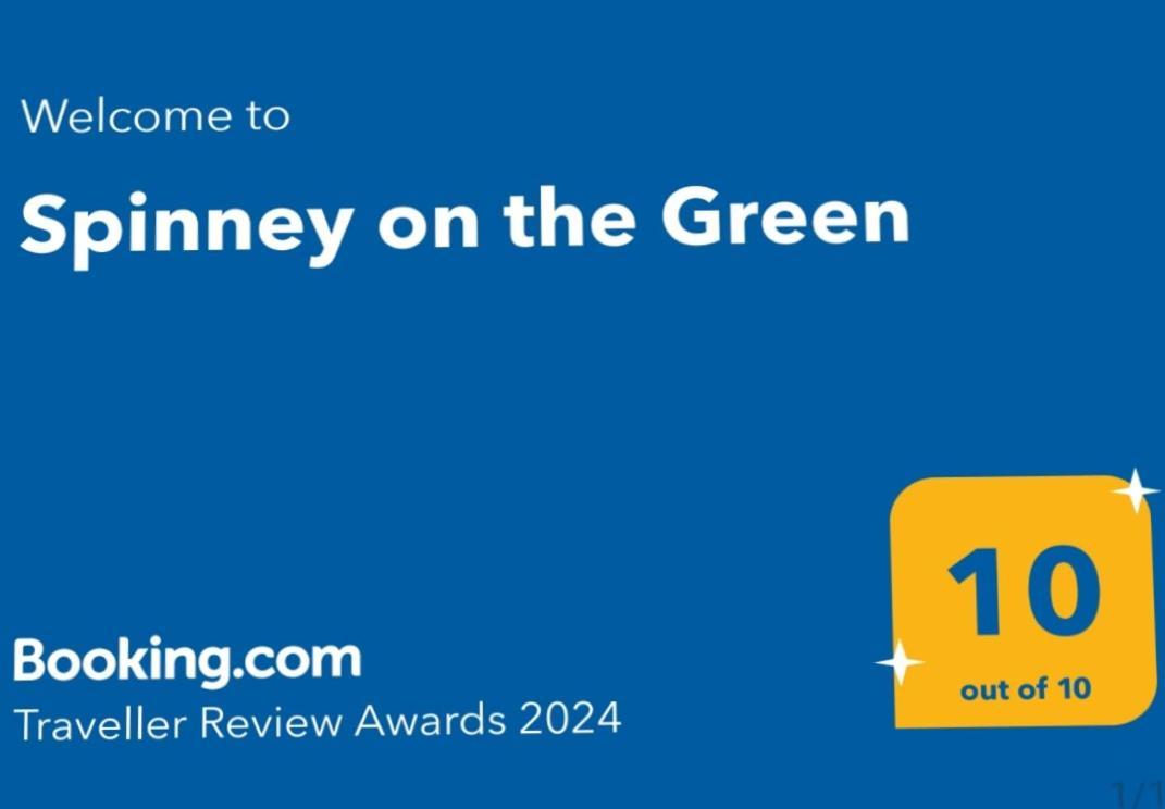 Spinney On The Green 우드홀스파 외부 사진